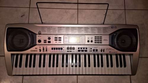 *** Crazy Sale *** Casio LK-90 TV | 61 key Keyboard | with X type stand